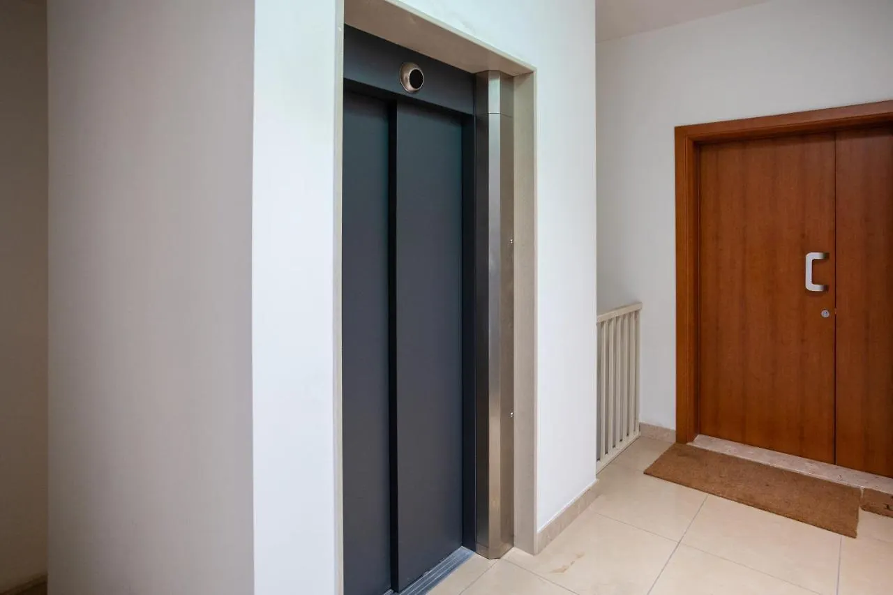 Superb Penthouse - Amazing Views - Large Terraces Apartment Gzira