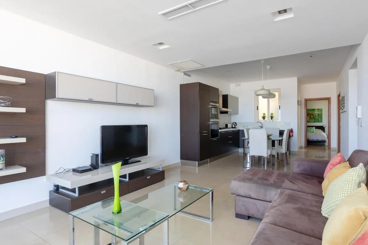 Superb Penthouse - Amazing Views - Large Terraces Apartment Gzira