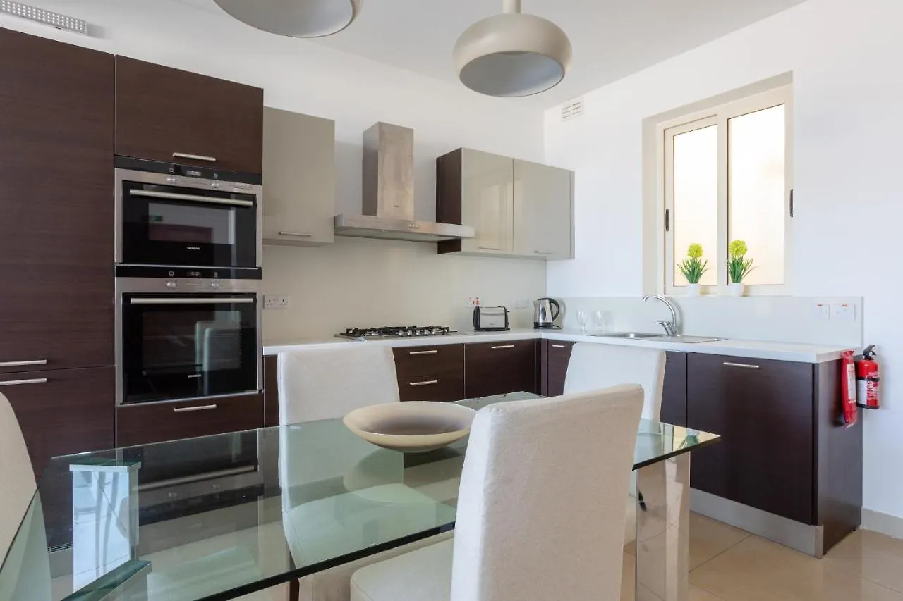 Superb Penthouse - Amazing Views - Large Terraces Apartment Gzira Malta