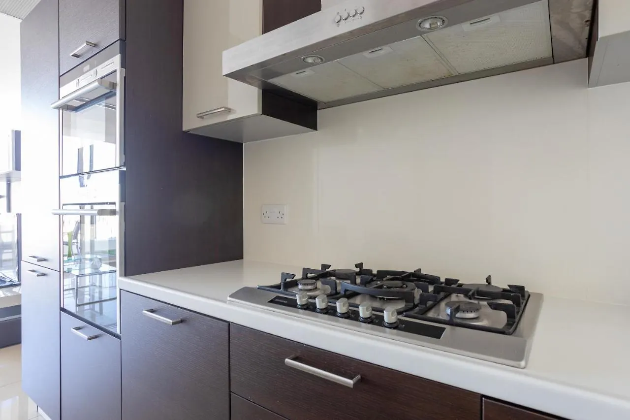 Superb Penthouse - Amazing Views - Large Terraces Apartment Gzira