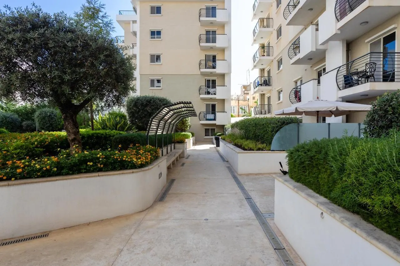 Superb Penthouse - Amazing Views - Large Terraces Apartment Gzira